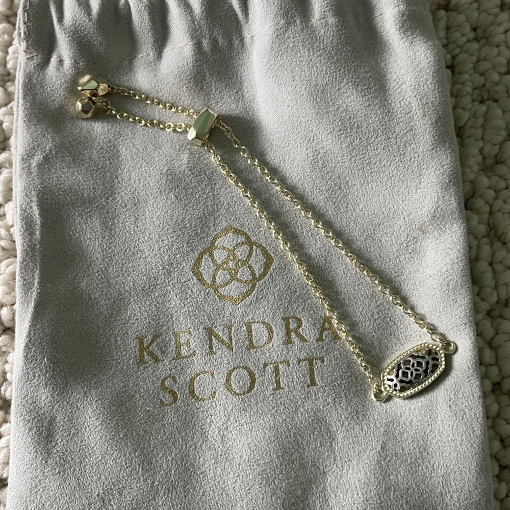 Kendra Scott bracelet